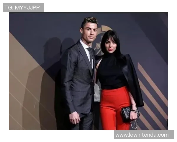 盛世容颜下的足球明星们风采与成就全解析